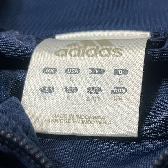 Adidas Lightweight Jacket - Picture 6 of 8